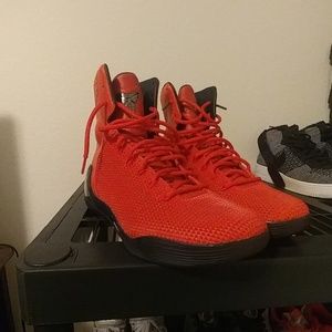 Kobe 9 high ext red mamba